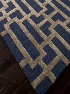 Handtufted